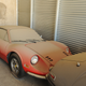 Imagen para el artículo titulado En este campo hay una flota de Ferraris abandonados desde hace una década, y no es un caso único